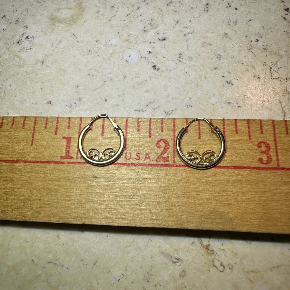 14k Yellow Gold Hoop Earrings - Picture 3 of 10